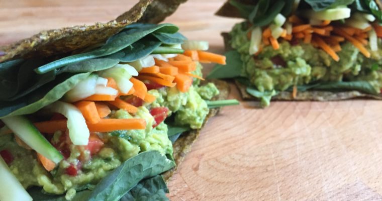 Pane Crudista – Sandwich raw con guacamole