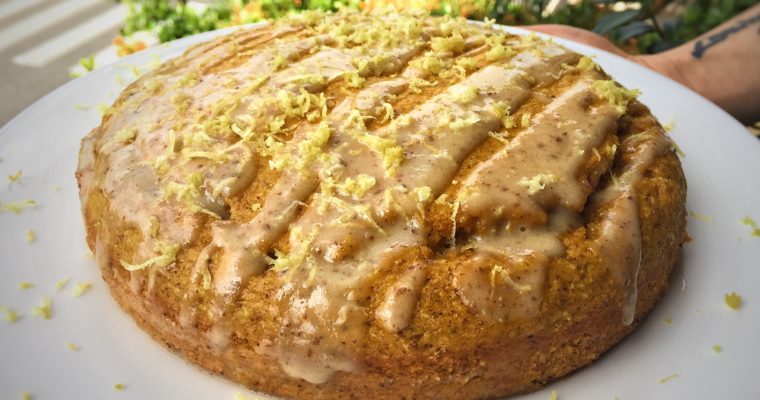 Torta di Carote Curcuma e Cannella – Vegan senza zucchero e senza grassi aggiunti