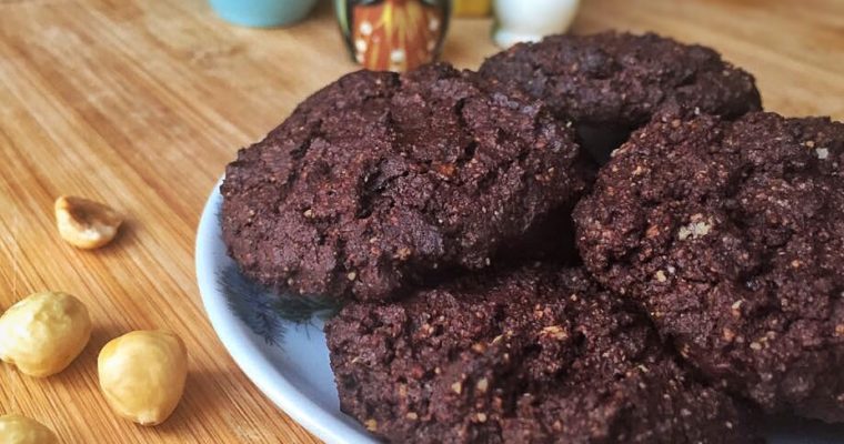 Biscotti di Nocciole e Cacao – vegan, senza farina, senza glutine, senza olio nè margarina